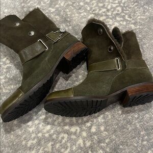 MATT BERNSON REAL SHEEPSKIN SHEARLING ARMY GREEN BOOTS SIZE 7.5